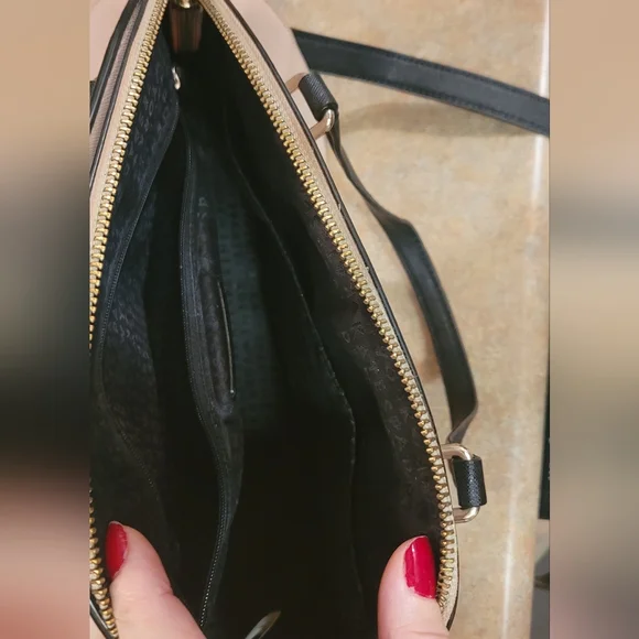 Laurel Way Reiley - Picture 6 of 8